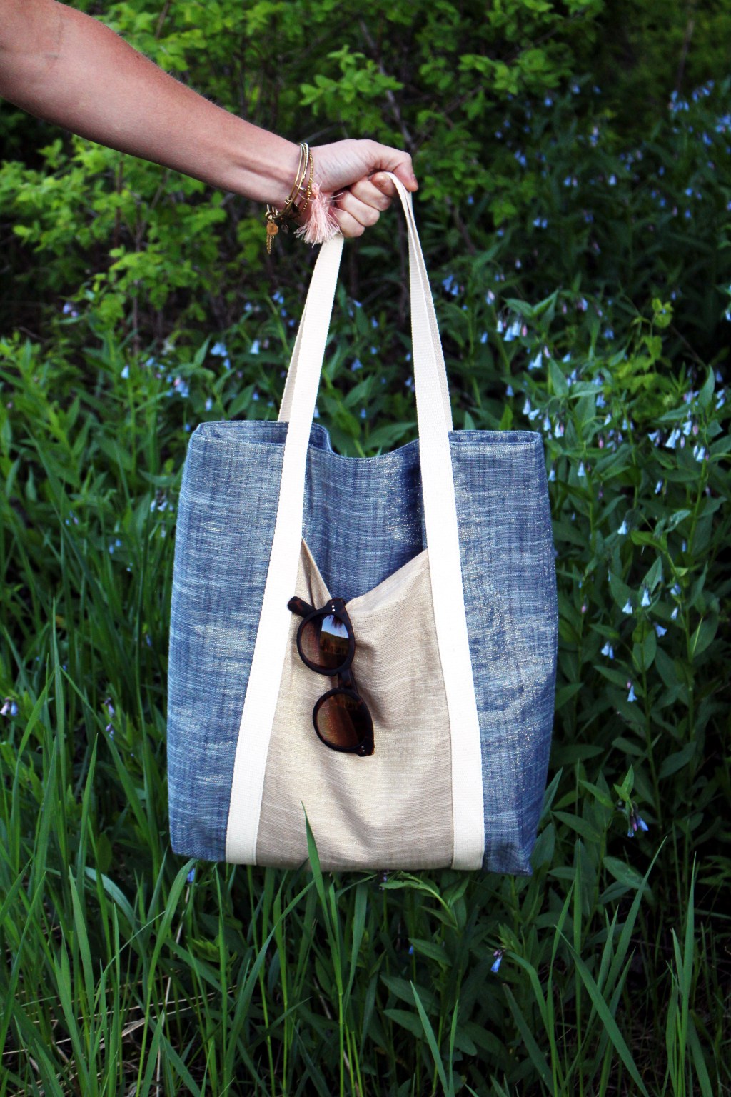 Manchester Metallics Tote with Sew Mama&nbsp;Sew