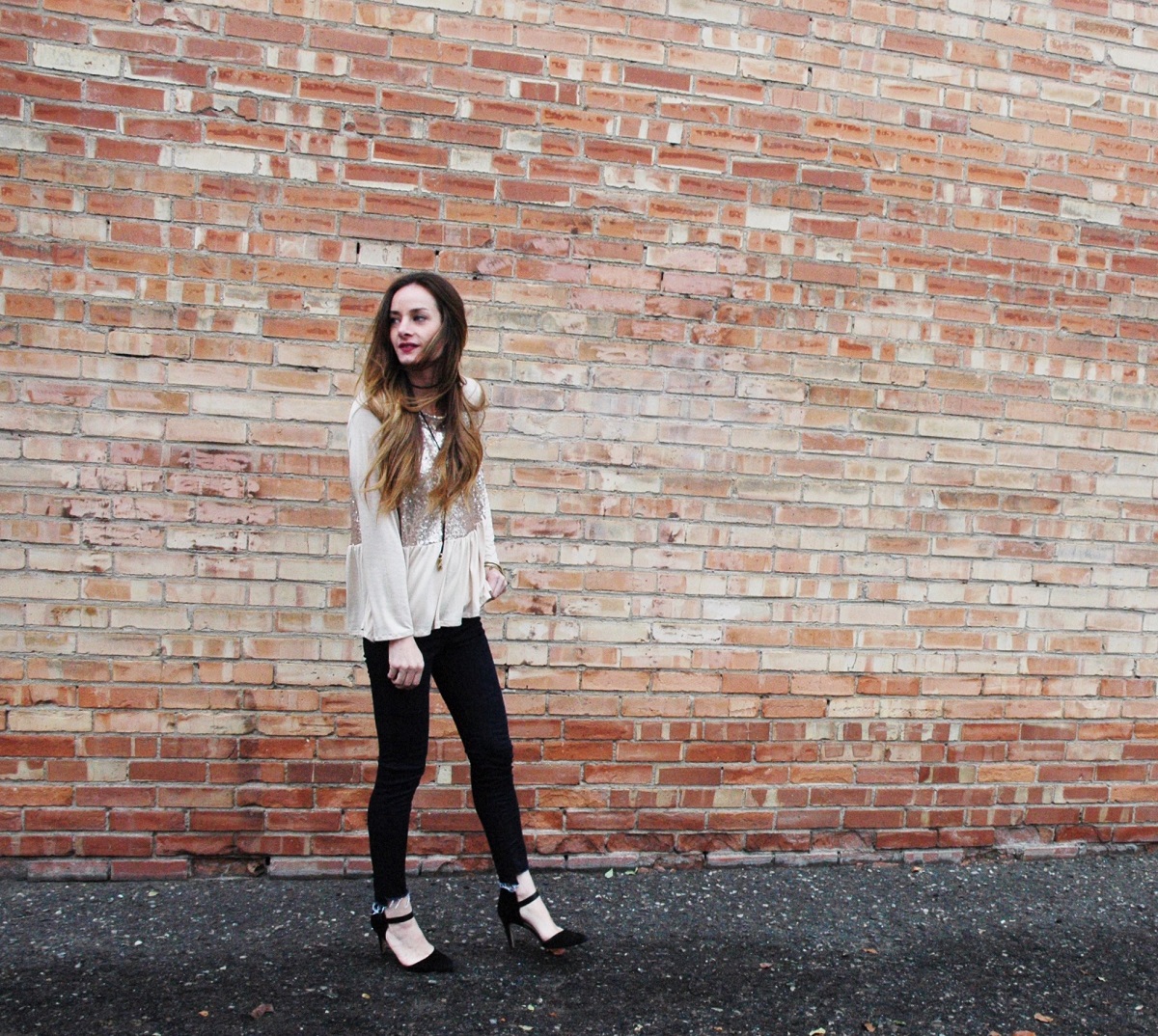 sequin-2-1200x1074-bernina-weallsew-blog