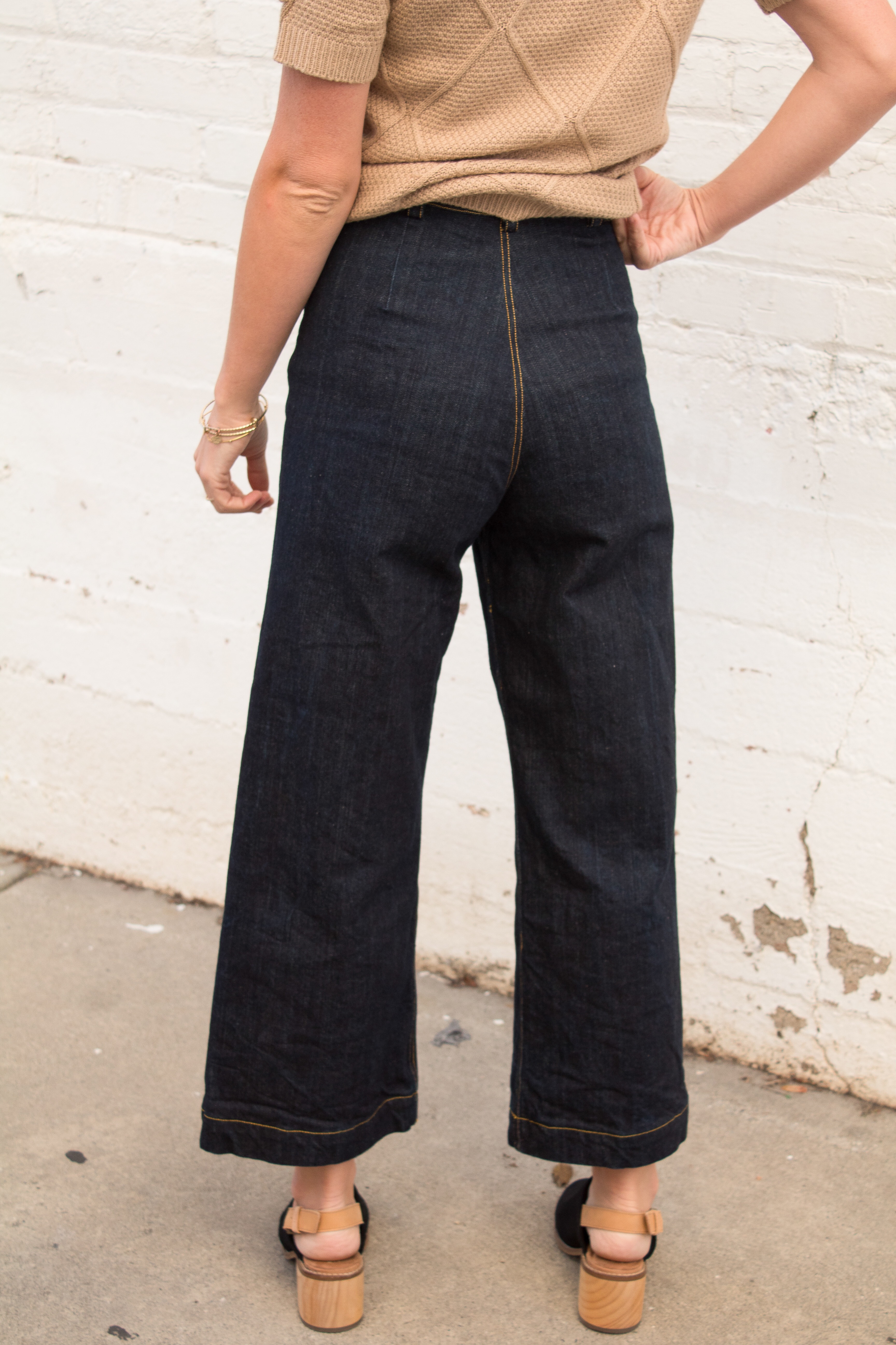 D6FFC386-5C0B-49C2-BB57-05648665E127